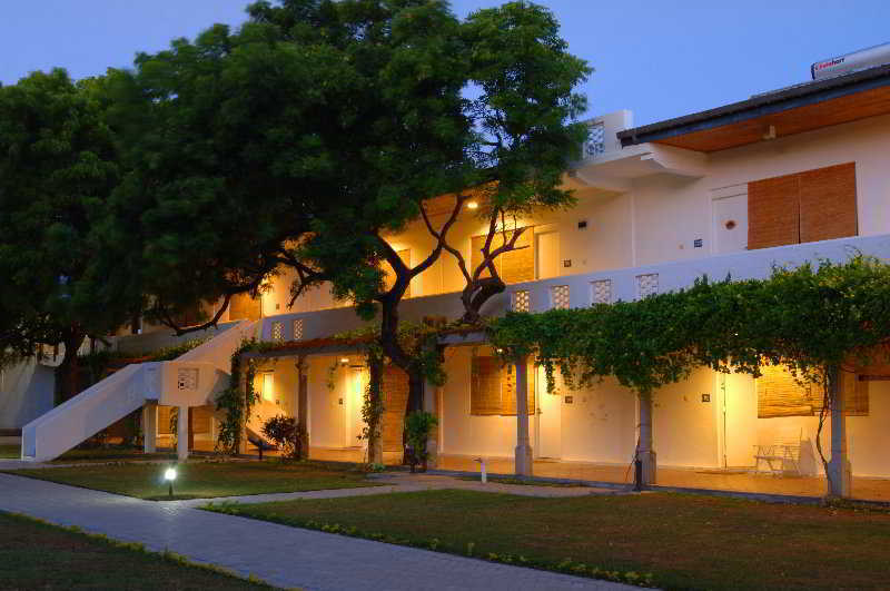 Pigeon Island Beach Resort And Spa Nilaveli Dış mekan fotoğraf